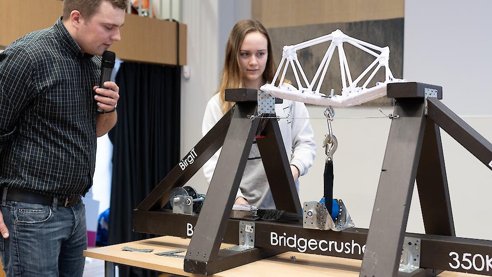 Mapri Paper Bridge