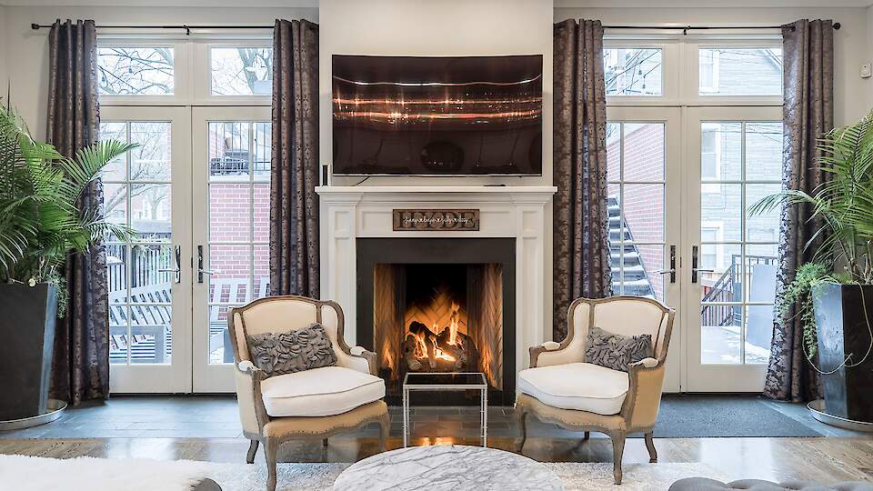 Fireplace and heating salon