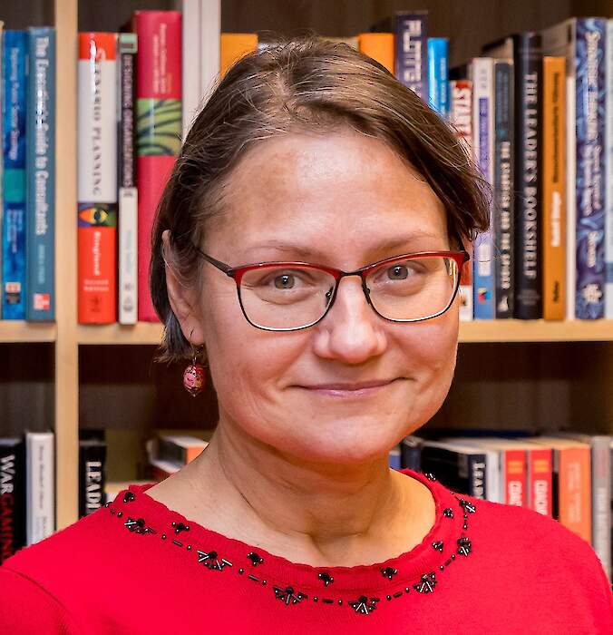 Dr Tiia-Triin Truusa