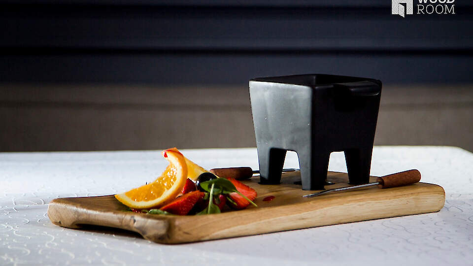 Woodroom OÜ │ Hantverk och möbler av trä