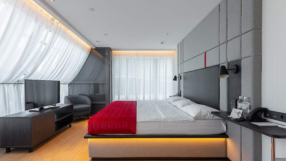 Maxima Hotels