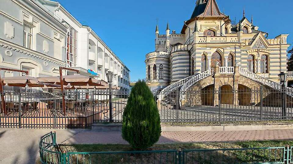 Zvezdnyy" boarding house, a division of "NPP "Zvezda" named after Academician G.I.Severin" JSC, 
 kislovodsk