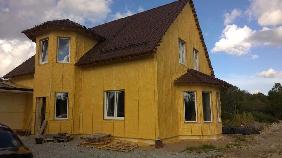 Eesti Puitmaja Ehitus | PUR vaht